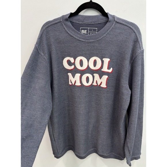 BE. Cool Mom Sweatshirt Large Gray Graphic Waffle Knit Pullover Cozy Casual - Picture 4 of 8